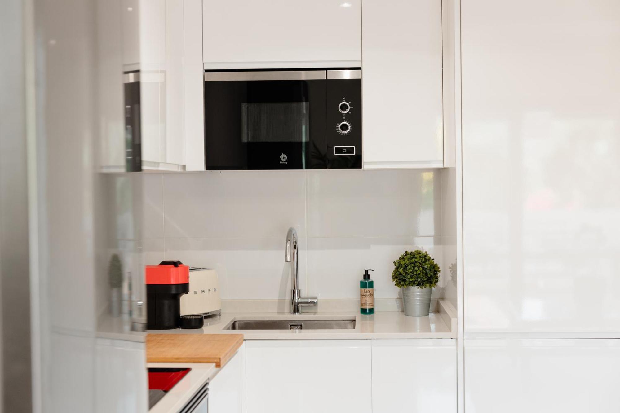 Apartment Cozy Apartment, With Mountain Views And Large Private Terrace, On The Golden Mile,