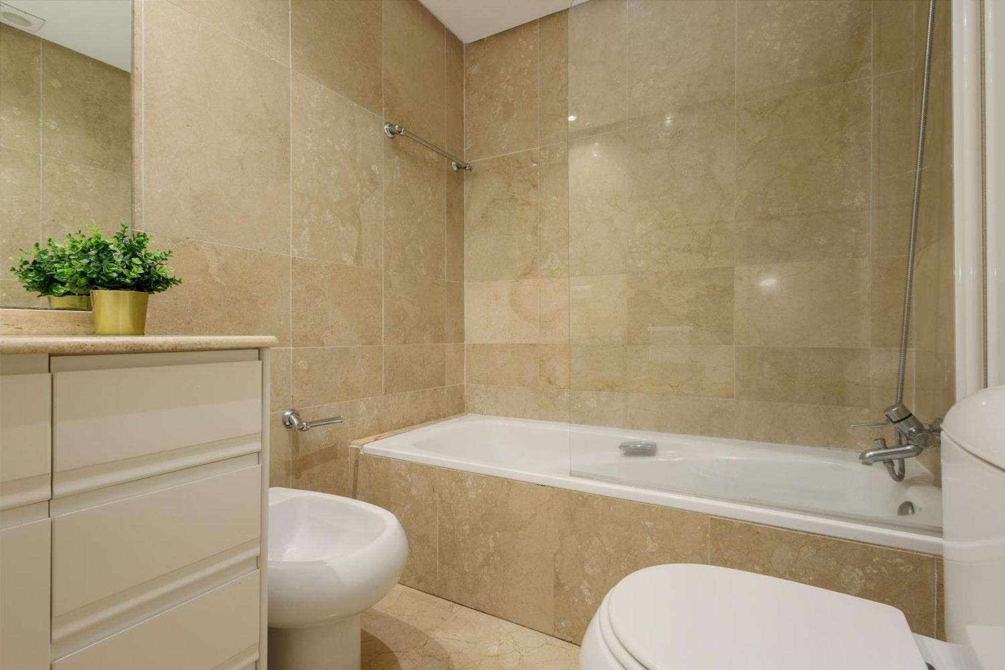 Apartment Cozy Apartment, With Mountain Views And Large Private Terrace, On The Golden Mile, Marbella