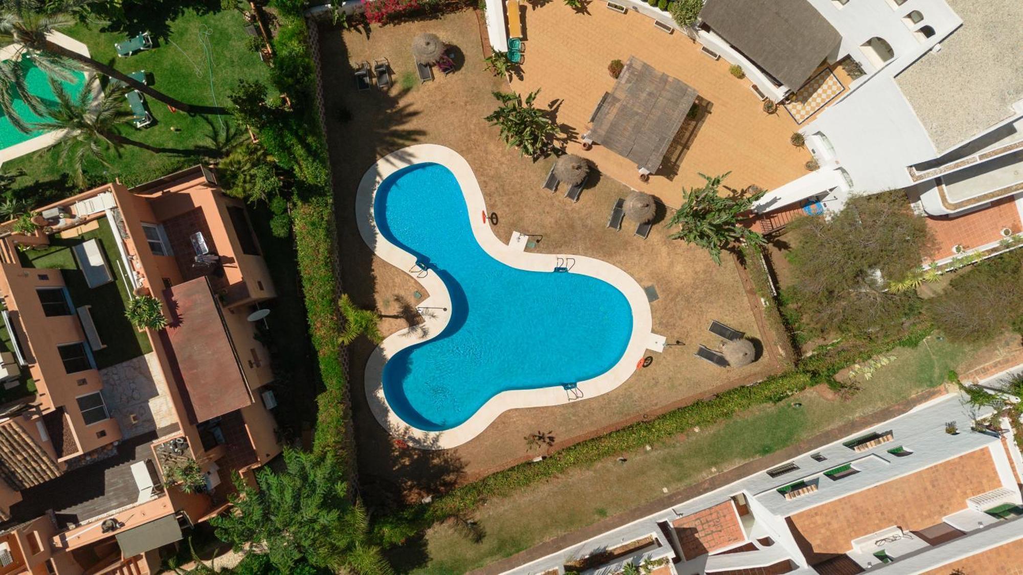 Apartment Cozy Apartment, With Mountain Views And Large Private Terrace, On The Golden Mile, *